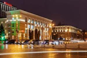 Площадь Ленина, д.2.